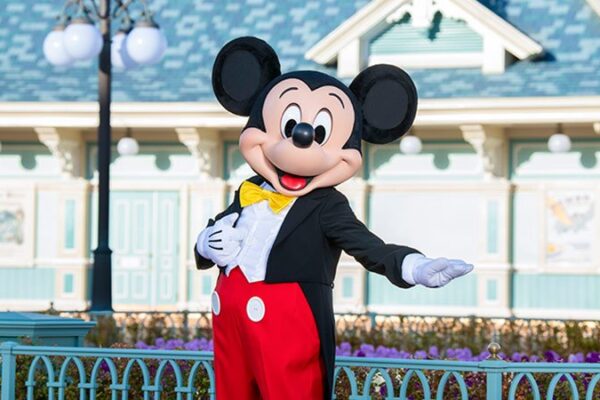 ¿Cómo conocer a Mickey Mouse en los parques Disney?